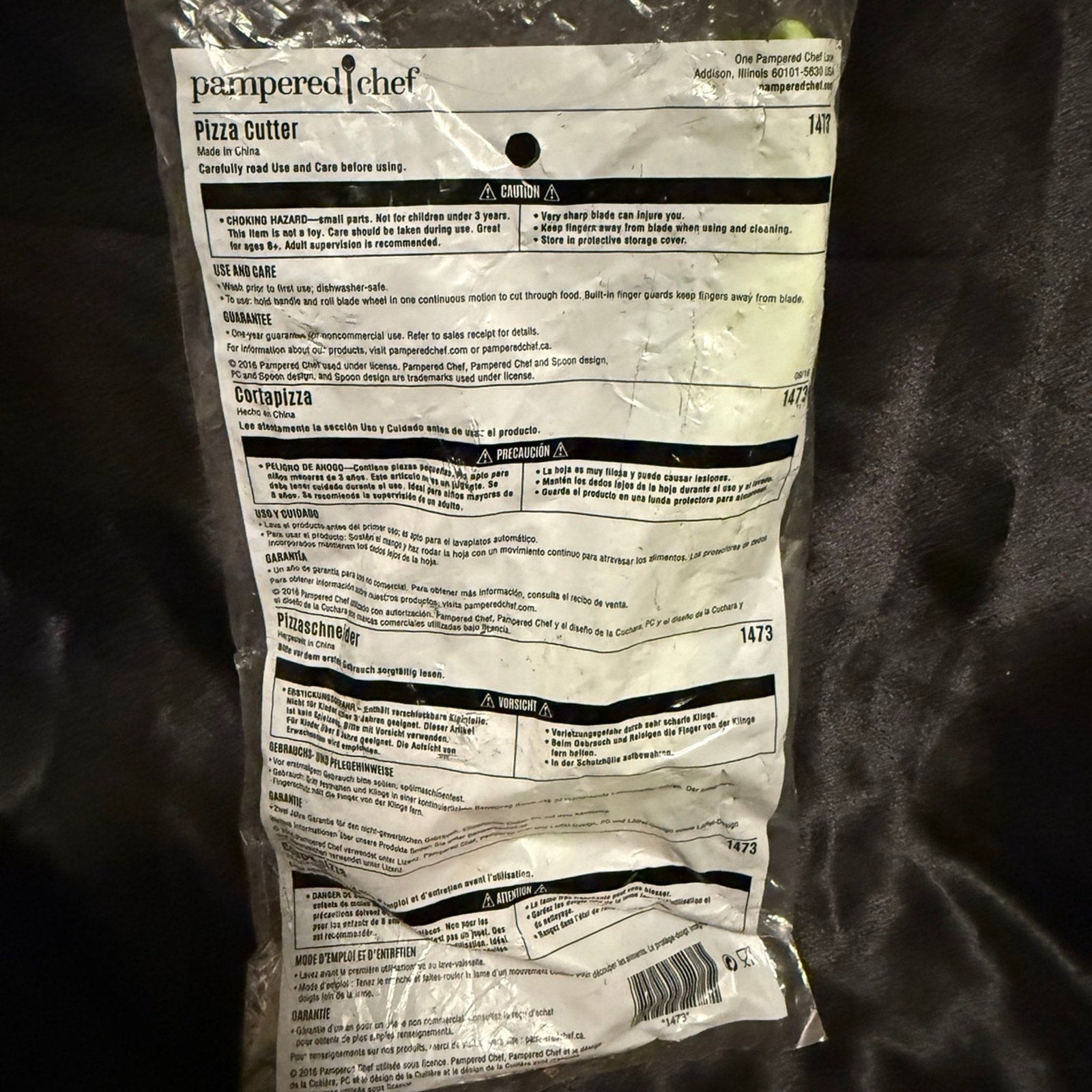 The Pampered Chef kids pizza cutter New in bag Item number 1473