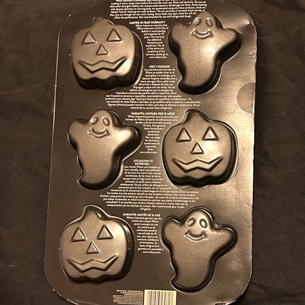 Wilton Halloween Baking Molds Lot New And Used