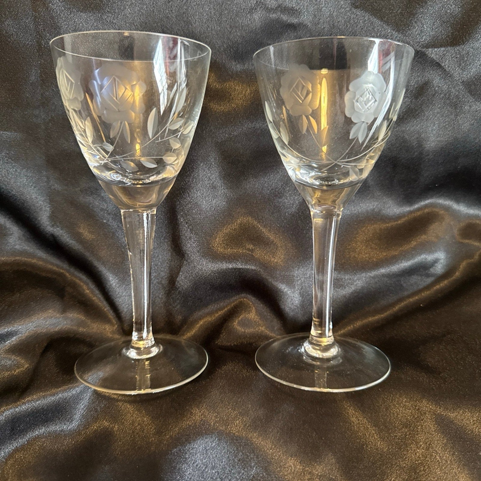Vintage Toscany etched Crystal Sherry Cordial Aperitif Glasses 2 Frosted Rose