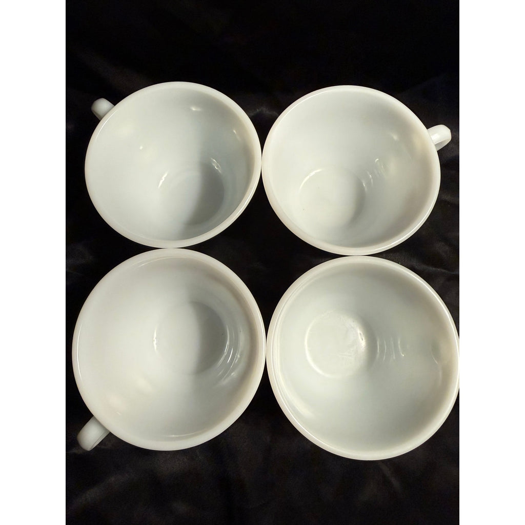 Set of 4 Vintage 70’s Pyrex milk glass coffee cups with Butterfly Gold pattern