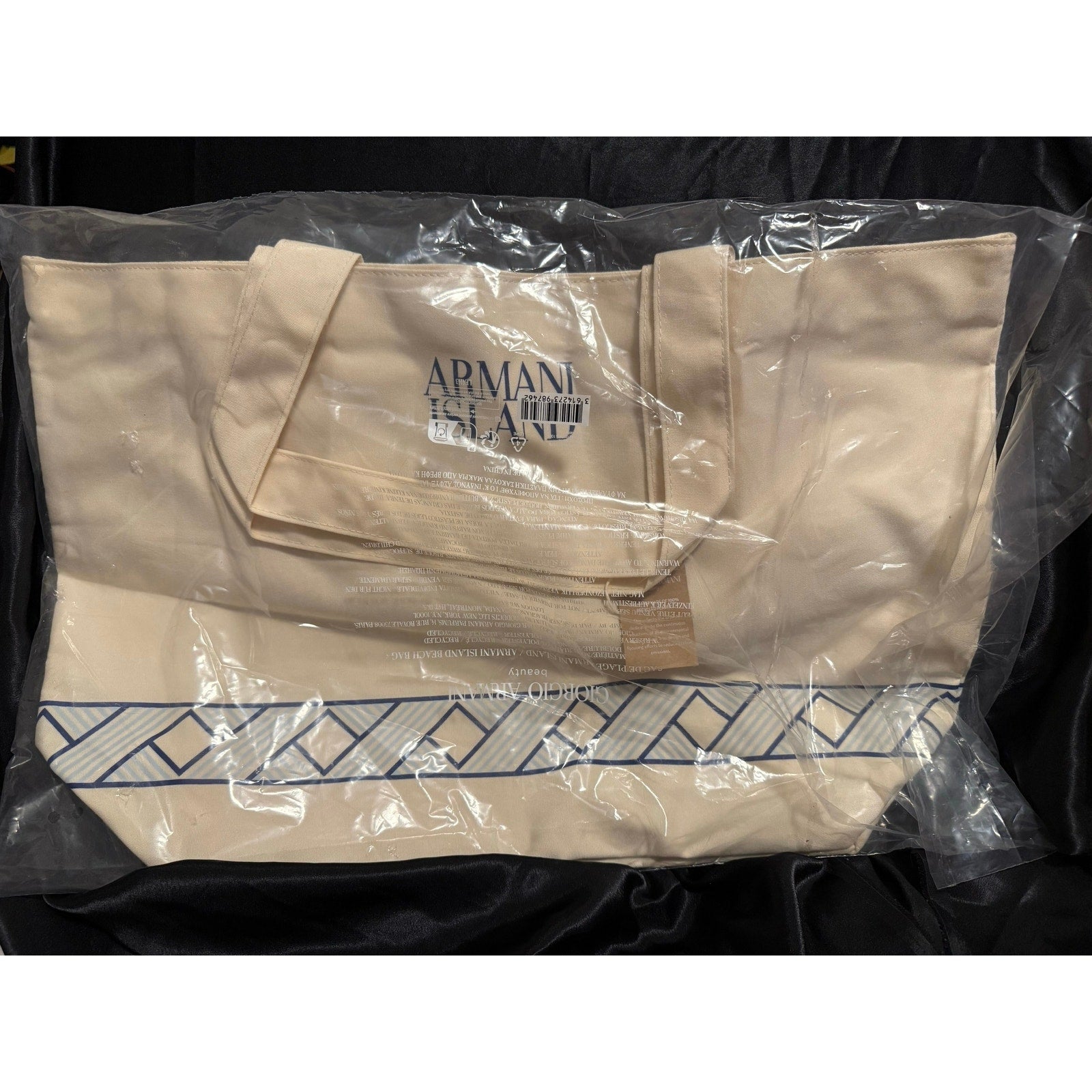 Giorgio Armani Island oversized canvas beach bag 20” x 13” NIP