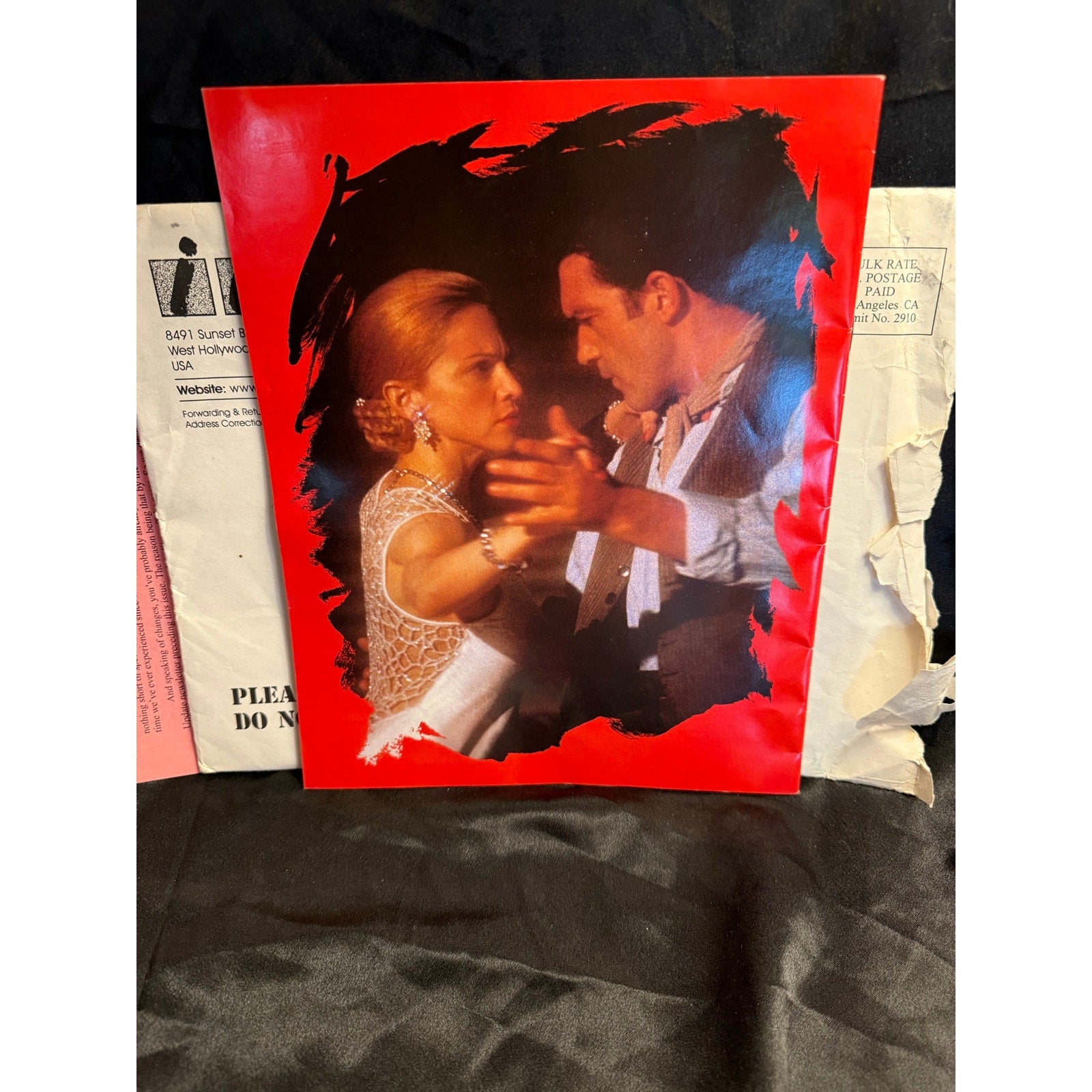 Madonna Icon OMFC Fan Club Magazine Issue Number 24 1997 still in mailer with club newsletter