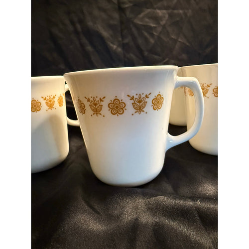 7 Vintage 1970’s Corning Corelle Butterfly Gold coffee mugs