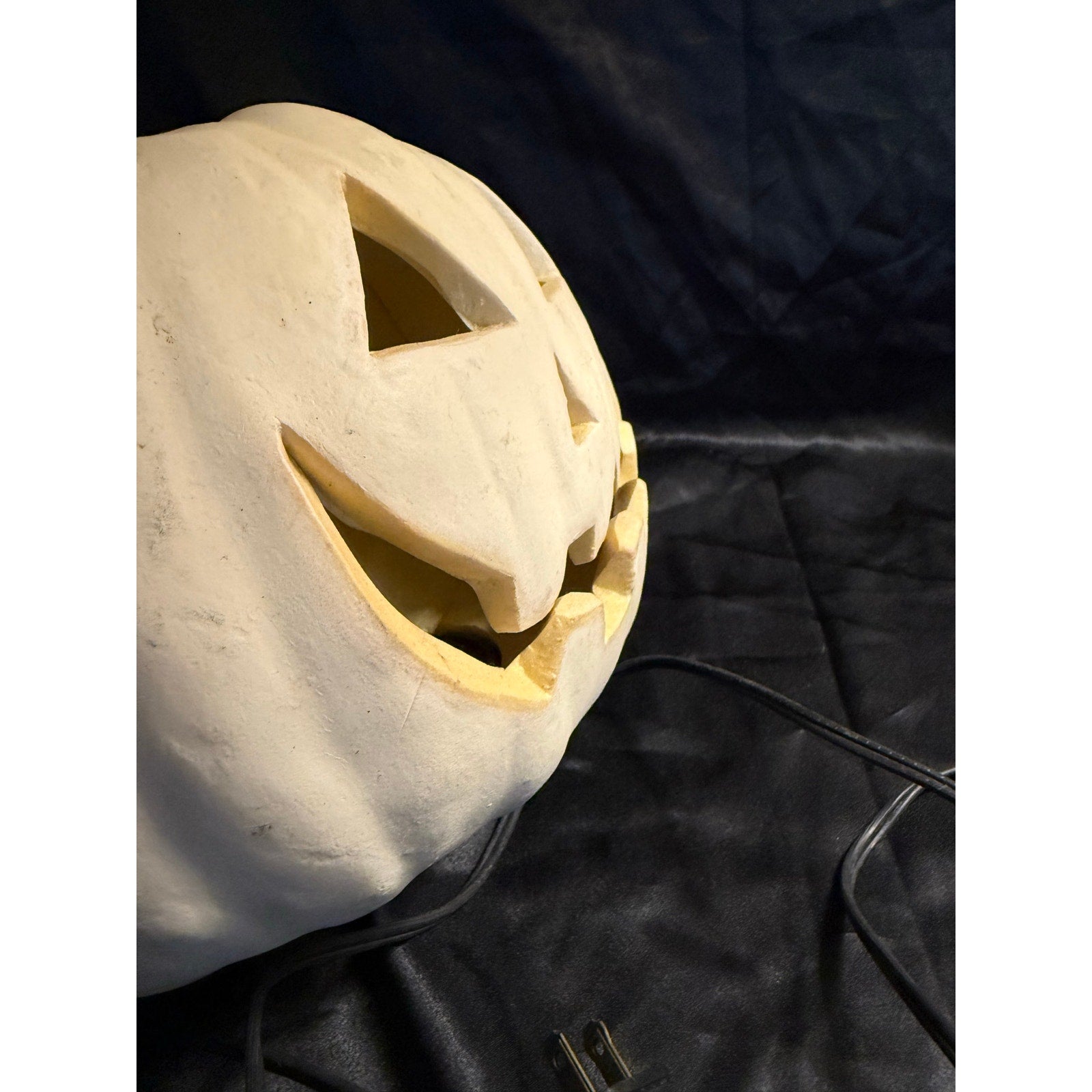 Vintage 00’s White Lighted Jack O Lantern Foam Blow Mold 8” Halloween Decor