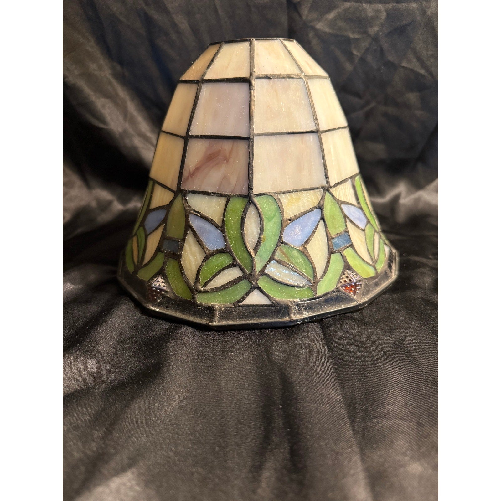 Vintage Tiffany Style Floral Stained Glass Lamp Shade Multicolor 9"x7”