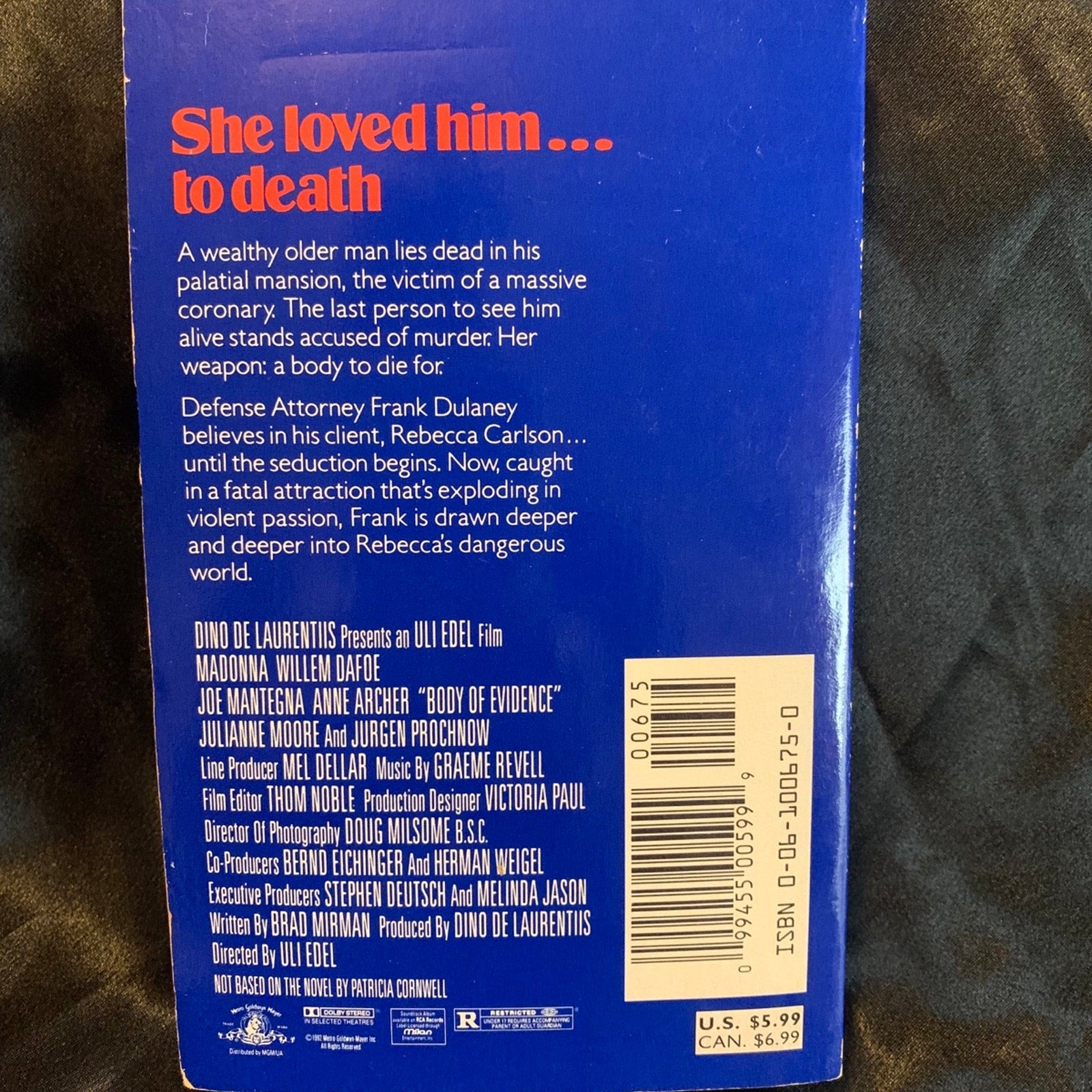Vintage Paperback DEADLY EVIDENCE 1993 based on MADONNA film Body of Evidence