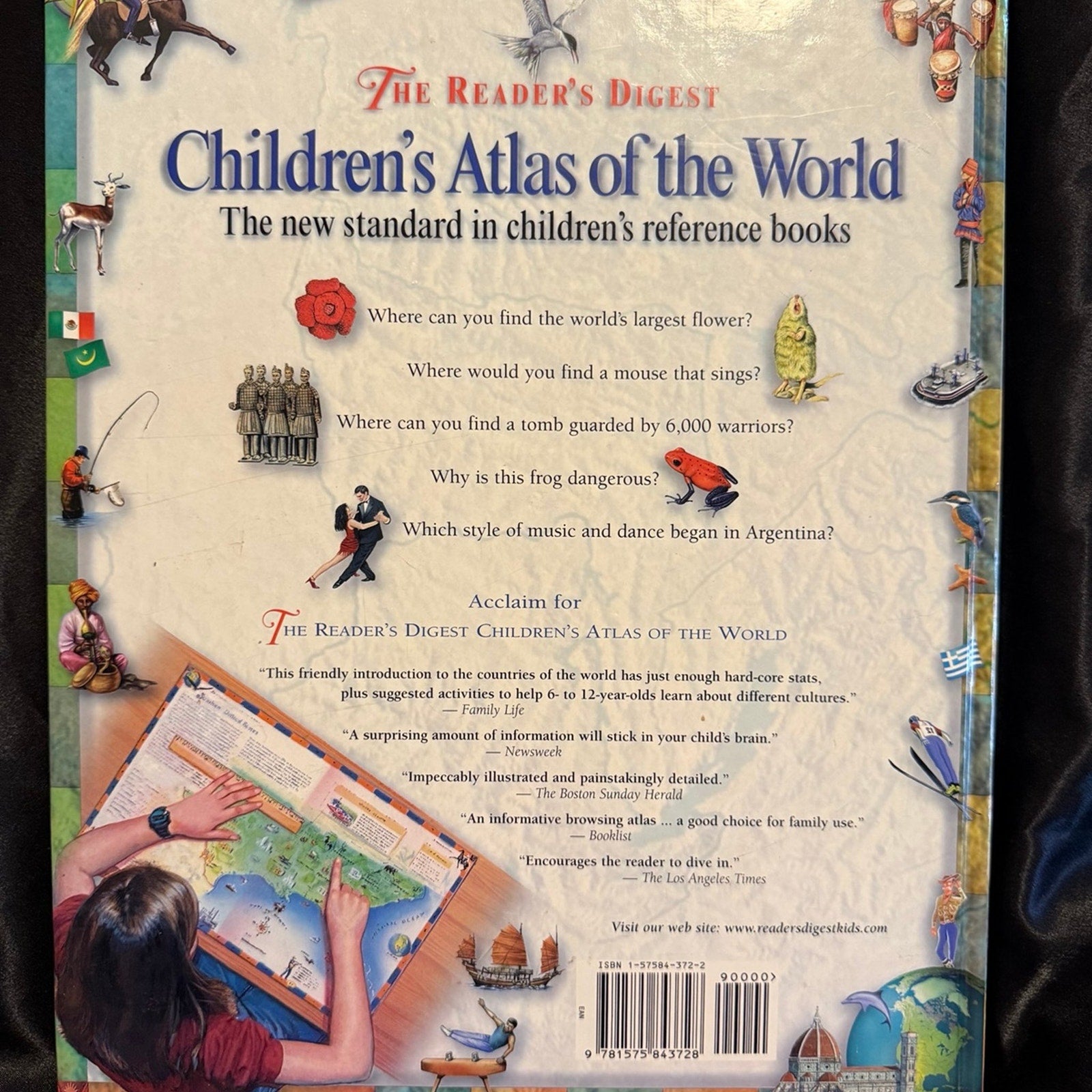 Readers digest Children’s Atlas of the world hardcover large detailed book