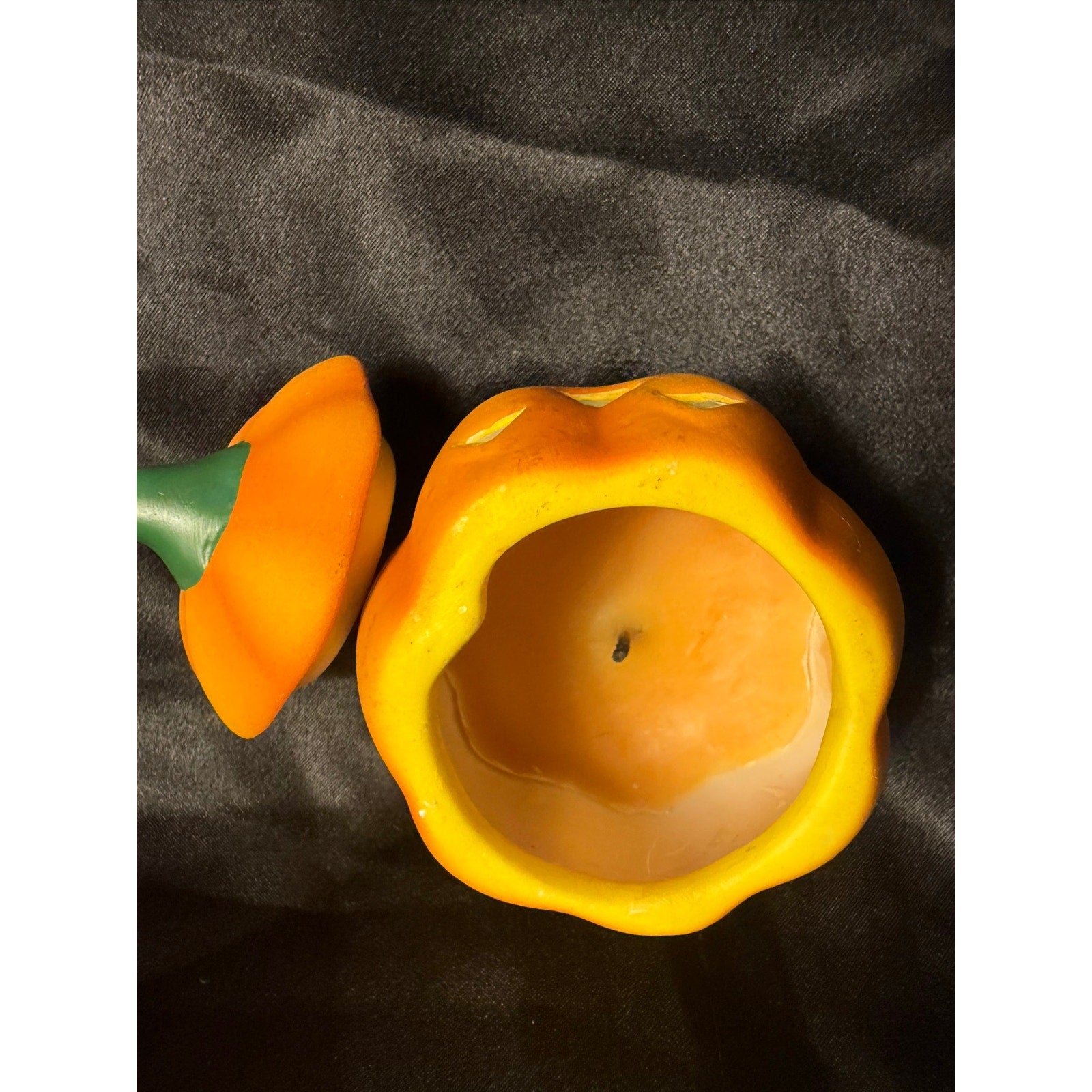 Vintage 80’s porcelain pumpkin jack-o-lantern trinket box