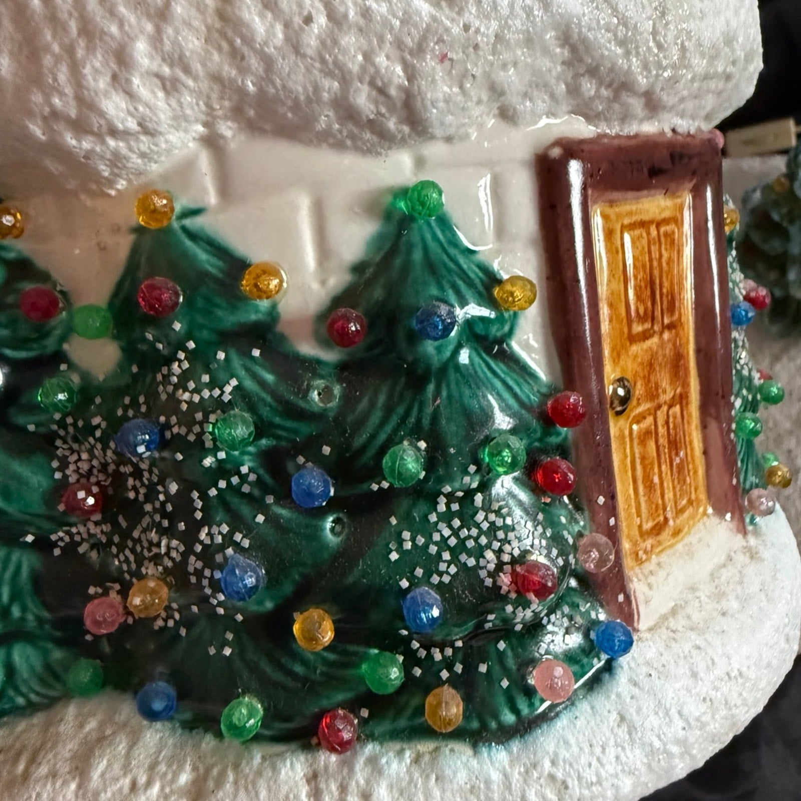 Vintage 1974 ceramic lighted Christmas igloo and tree on base with pegs