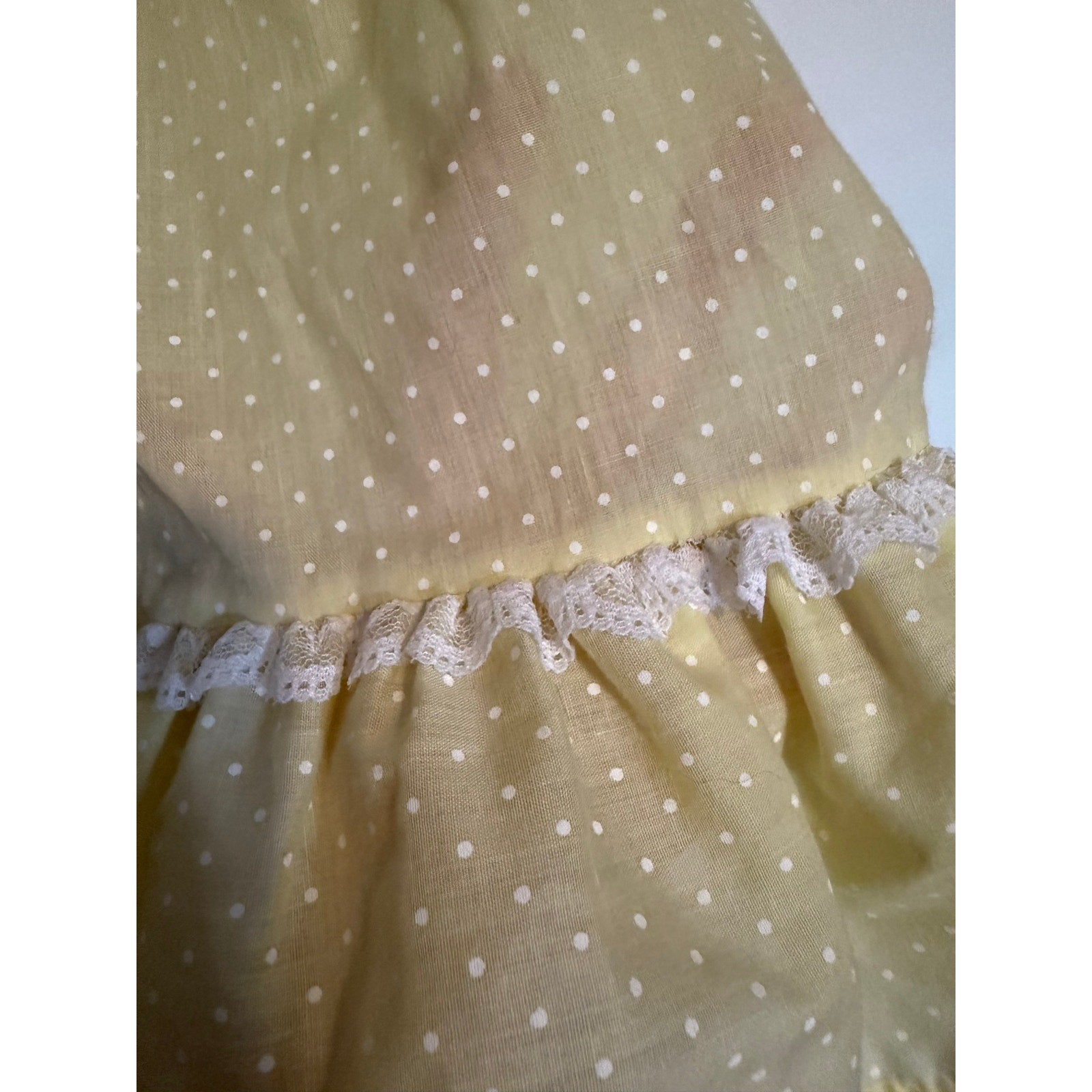 Vintage 1982 Shirred girls sun dress embroidered flowers lace trim collar no tags