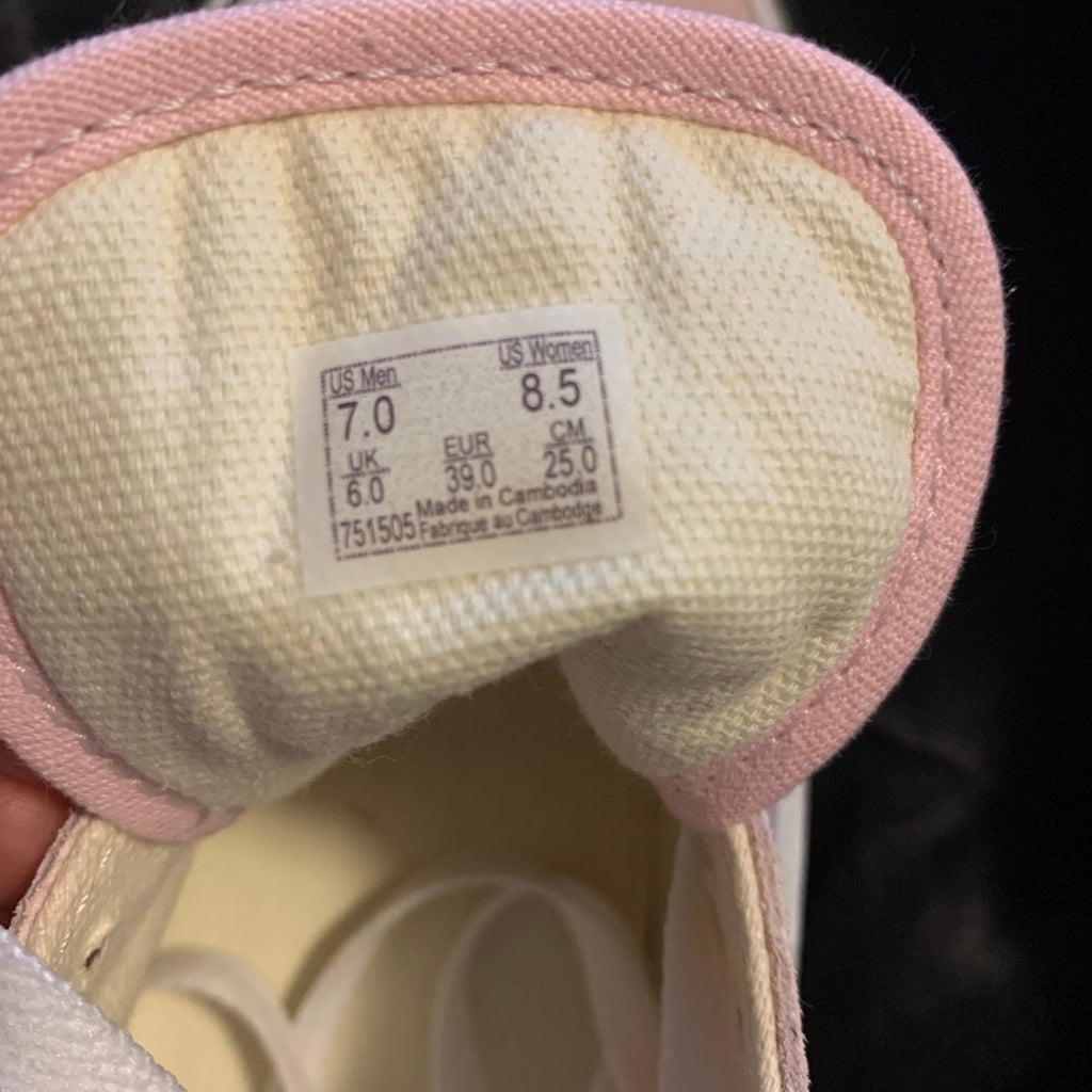 Hard to Find Vans Old Skool Blushing Men Sz 7 Women Sz 8.5 Brand New w Box