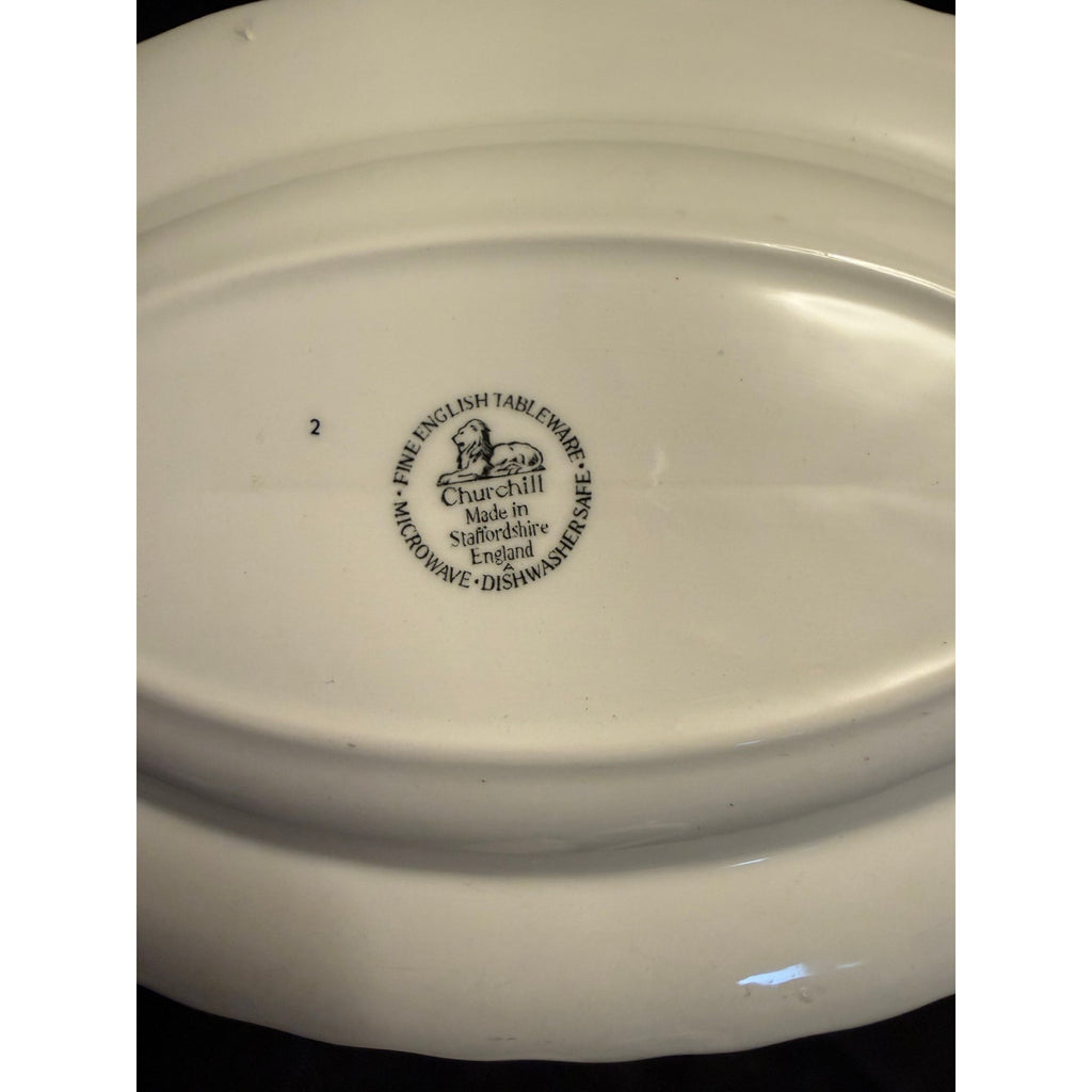Vintage 90’s Churchill Briar Rose gravy boat and saucer set 9” Staffordshire England