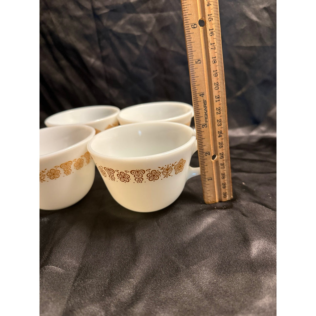 Set of 4 Vintage 70’s Pyrex milk glass coffee cups with Butterfly Gold pattern