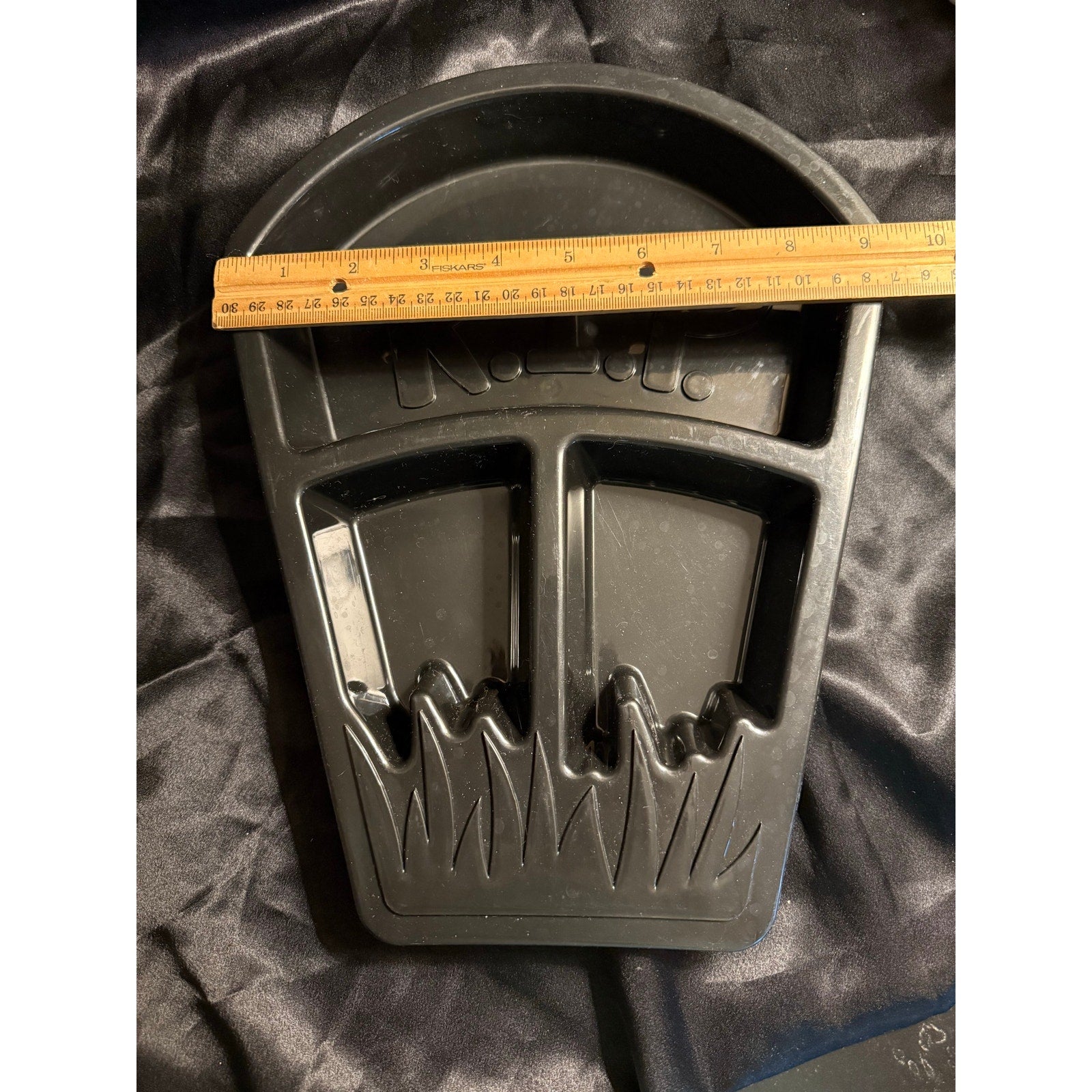 Vintage 00’s RIP headstone tombstone plastic serving tray candy dish 12x10”