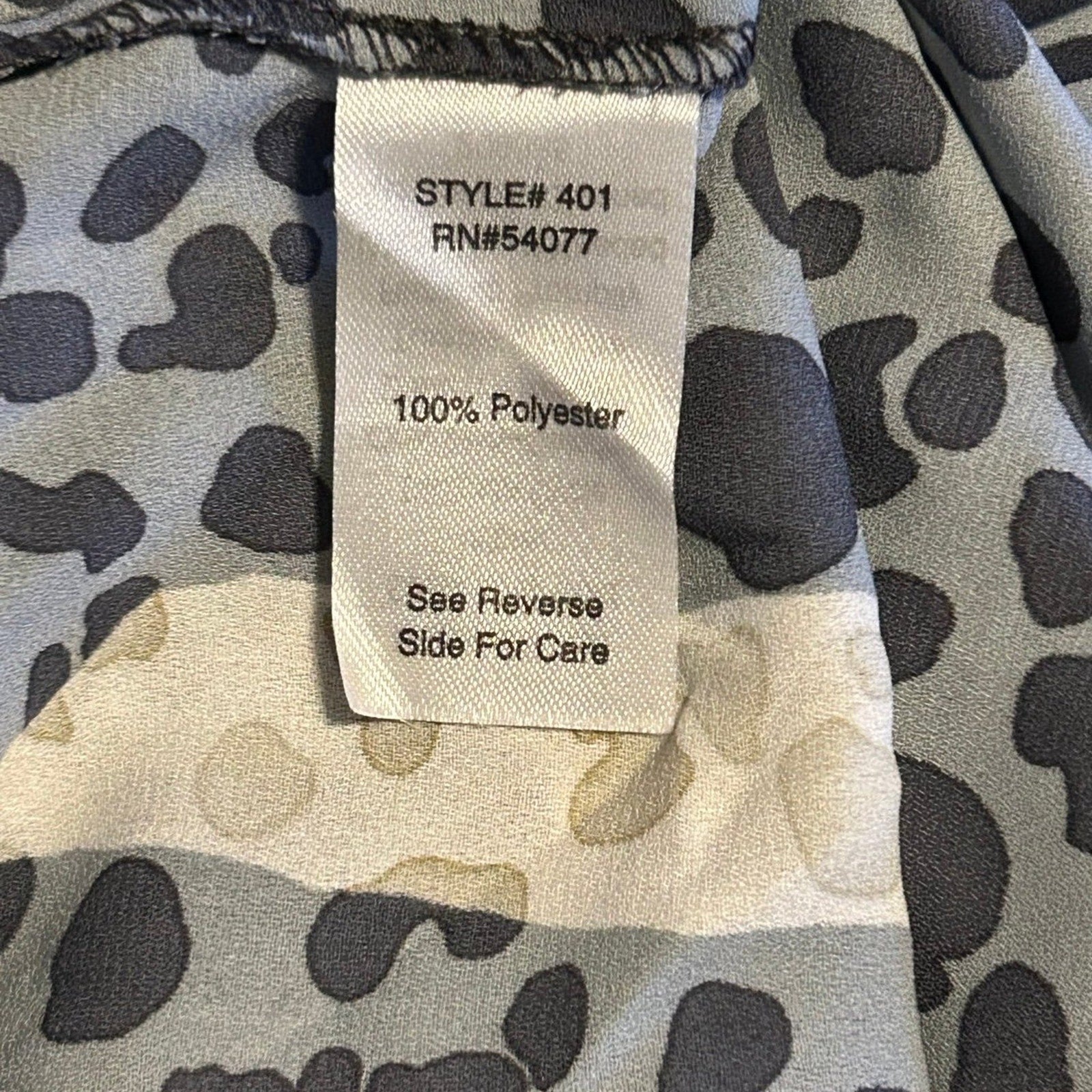 Cabi mini skirt with pockets Leopard print Women’s Size Small