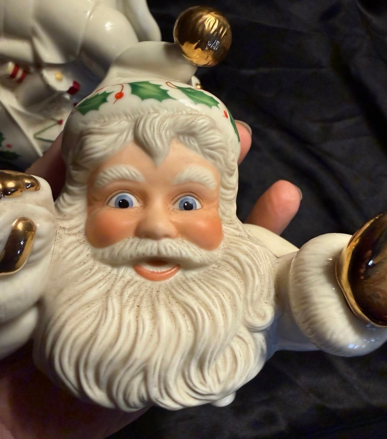 Vintage 1999 Porcelain Lenox Holiday Santa Collection Teapot Christmas