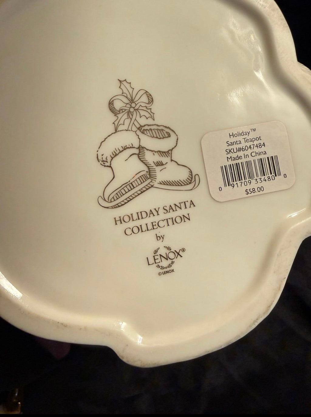 Vintage 1999 Porcelain Lenox Holiday Santa Collection Teapot Christmas