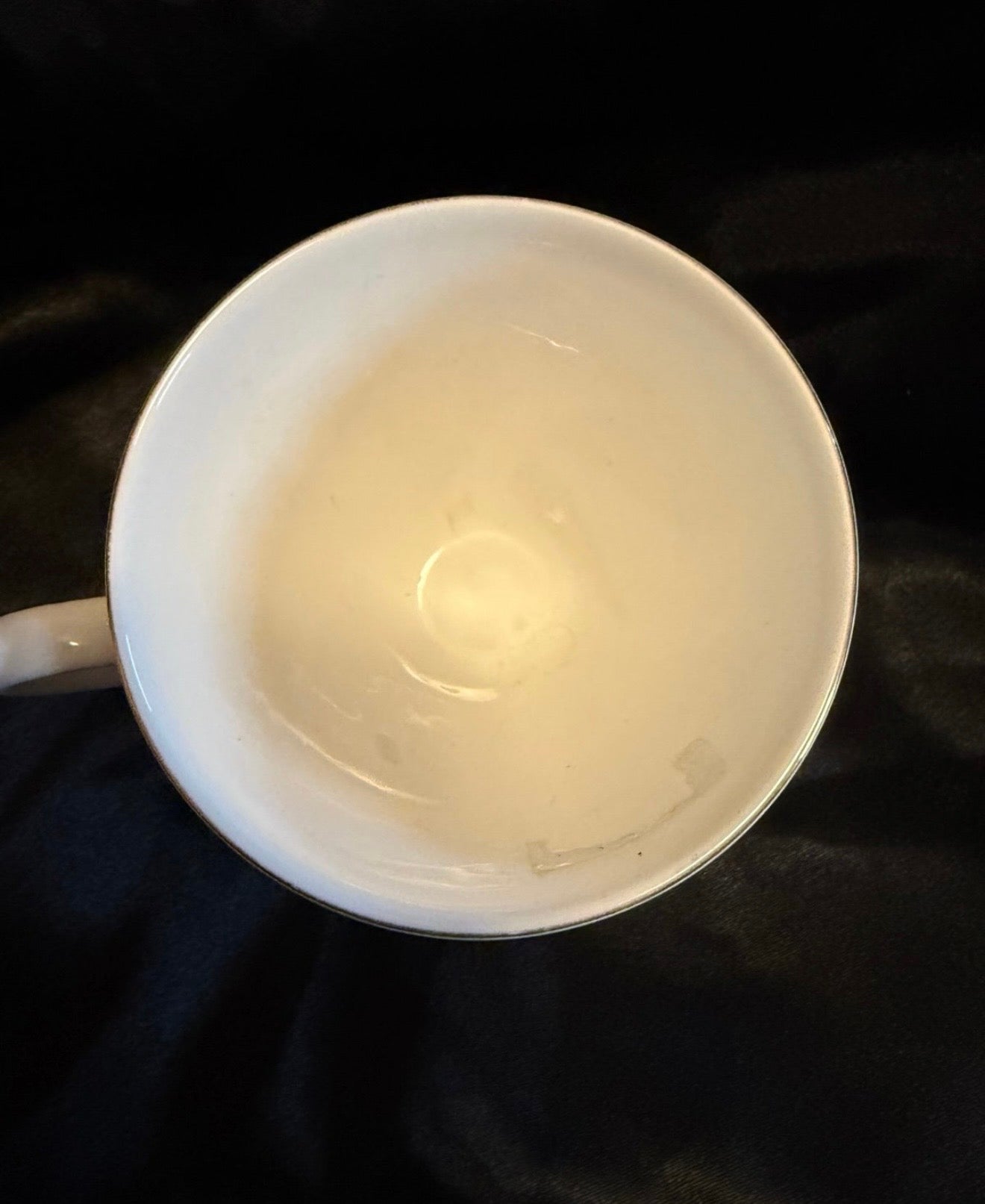 Queen Anne Teacup pattern 8517 England Bone China