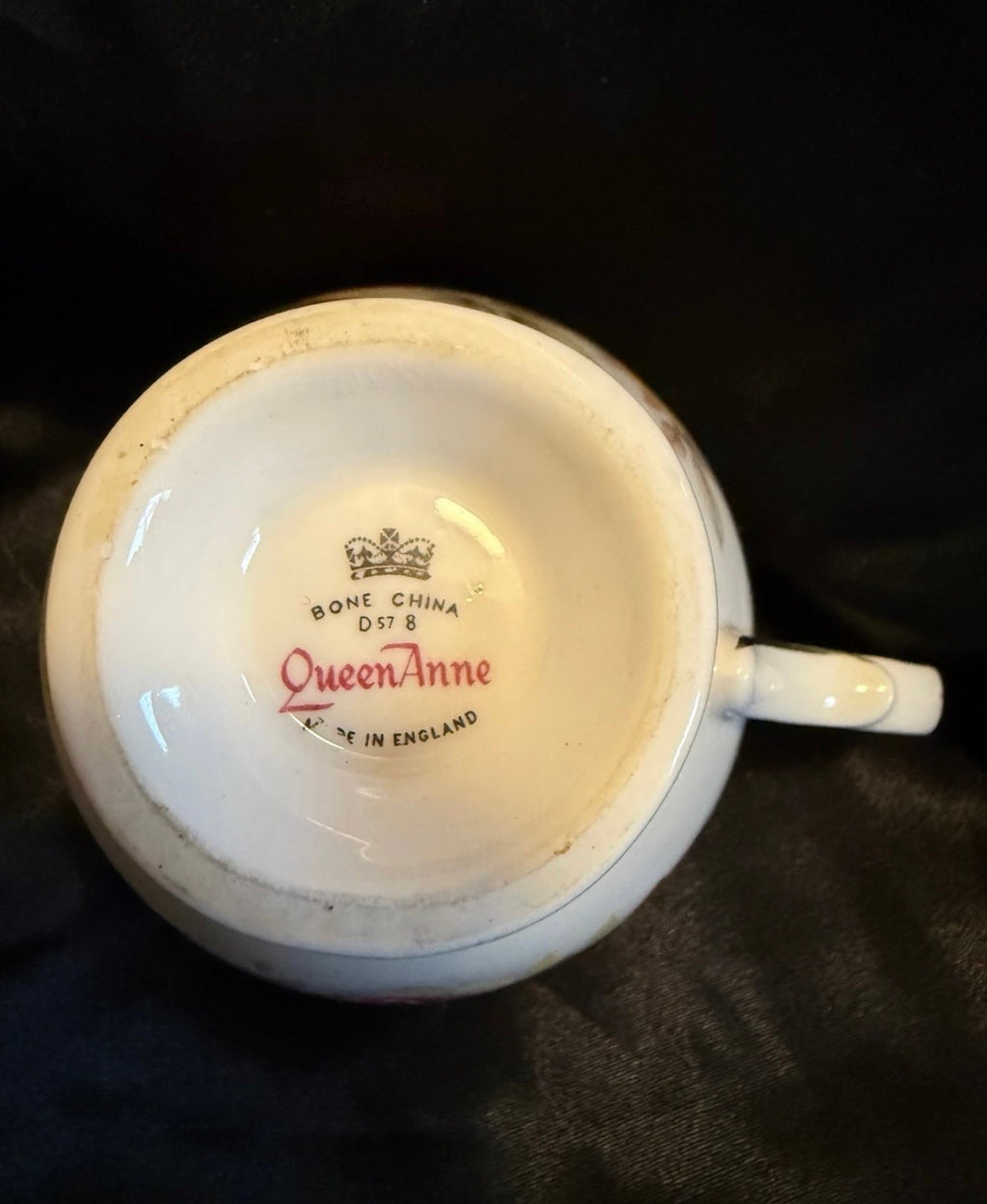 Queen Anne Teacup pattern 8517 England Bone China