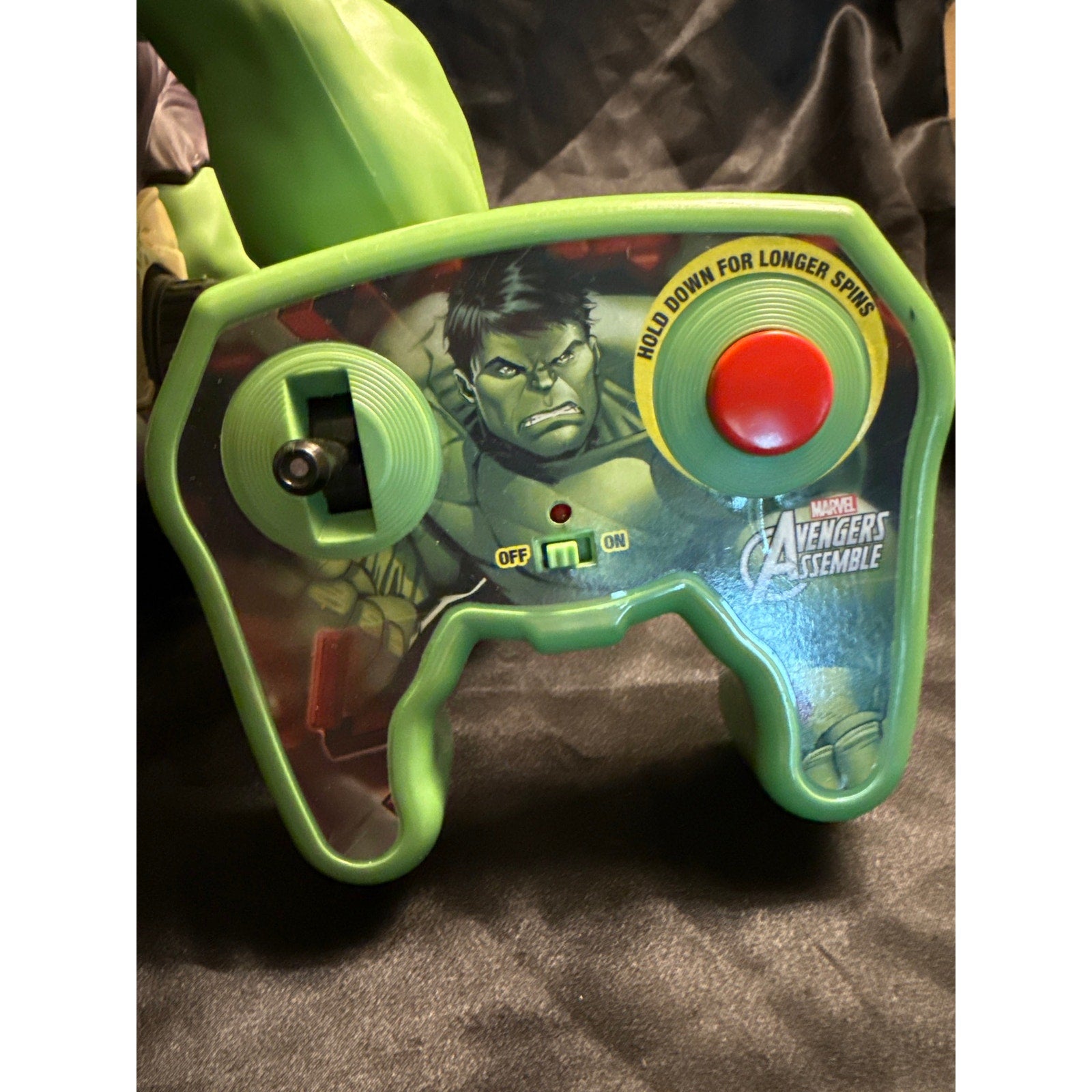 2015 Marvel Avengers XPV Remote Control Hulk Smash Jeep very VGC