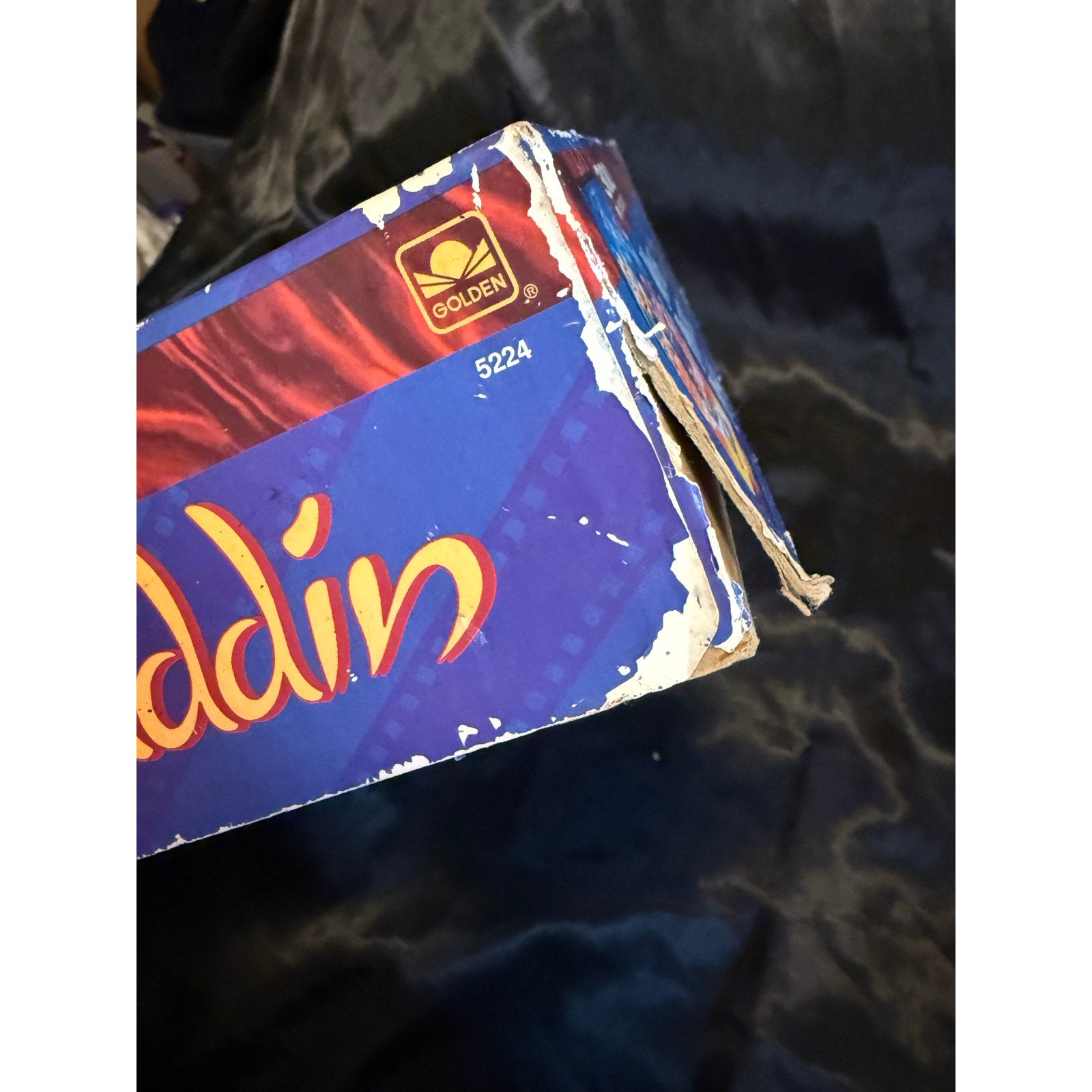 Vintage 90’s Disney Aladdin 300 piece Movie Poster Puzzle 2'x3'