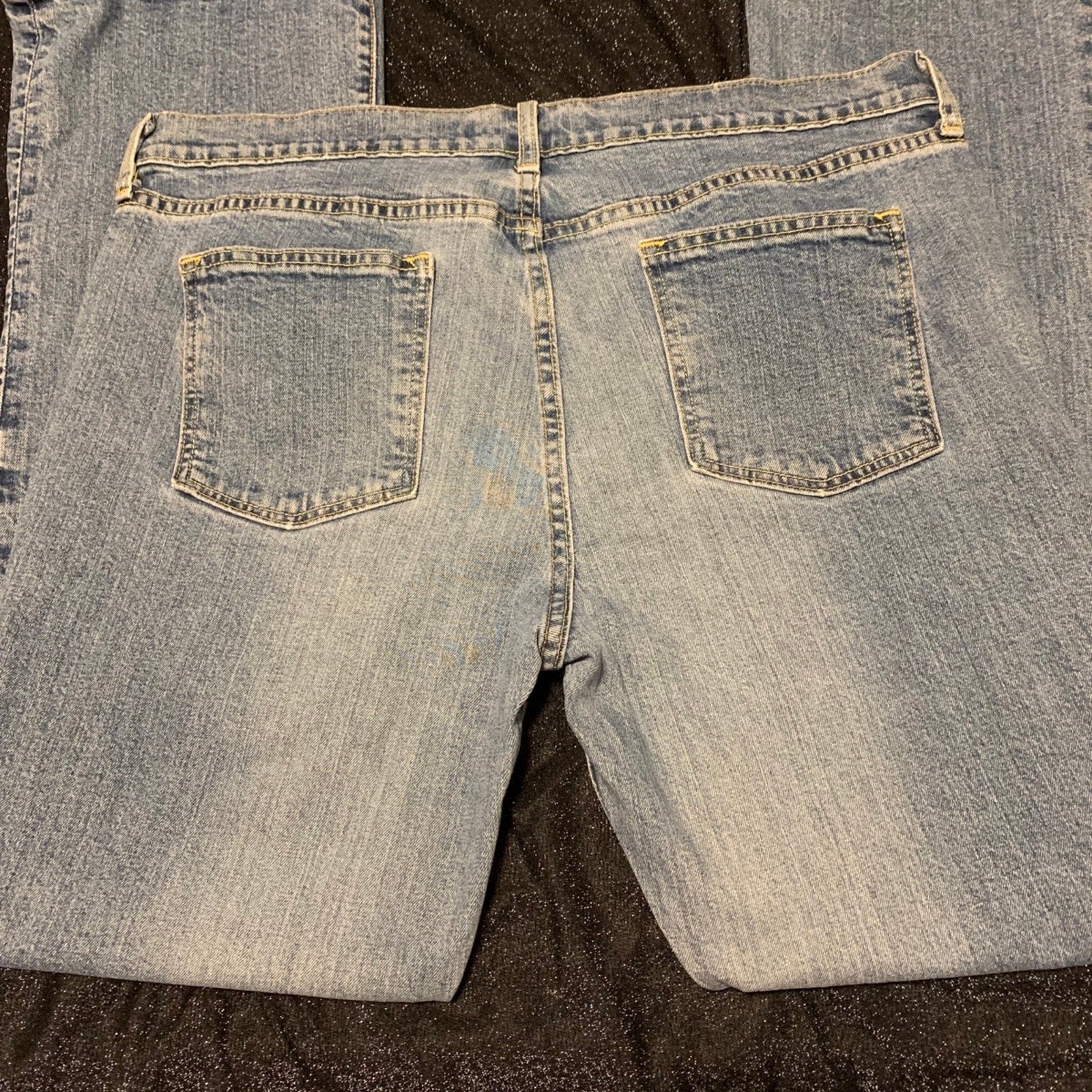 Old Navy Women’s Just Below the Waist Bootcut Jeans Size 16 Regular