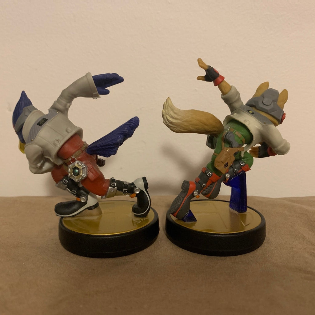 Nintendo Amiibo Lot StarFox Fox and Falco Smash Bros 3ds Wii U Switch
