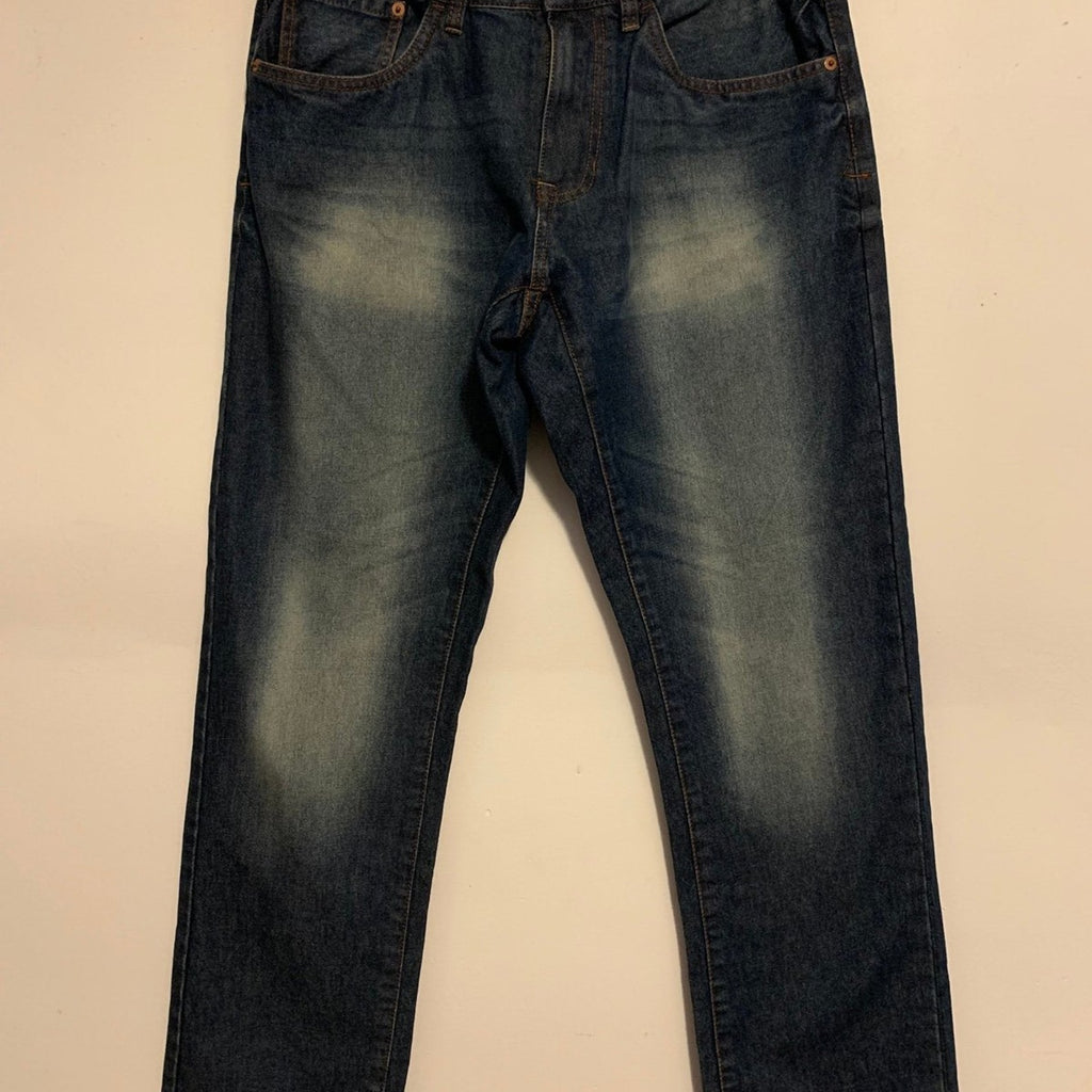 Izod Men’s Straight Fit Jeans Size 34x32