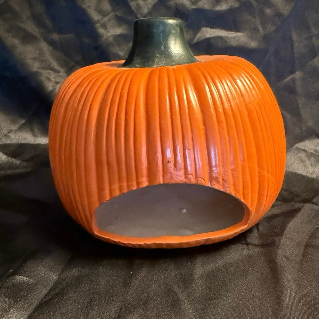 Vintage 80’s ceramic Jack-o-lantern tea light holder