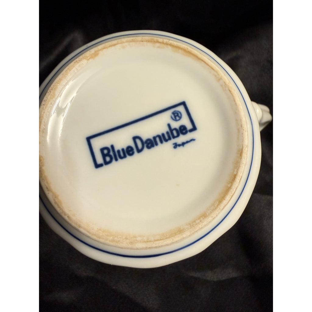 Vintage 50’s BLUE DANUBE BLUE ONION Design Coffee Mug Tripod Handle JAPAN 3.25”