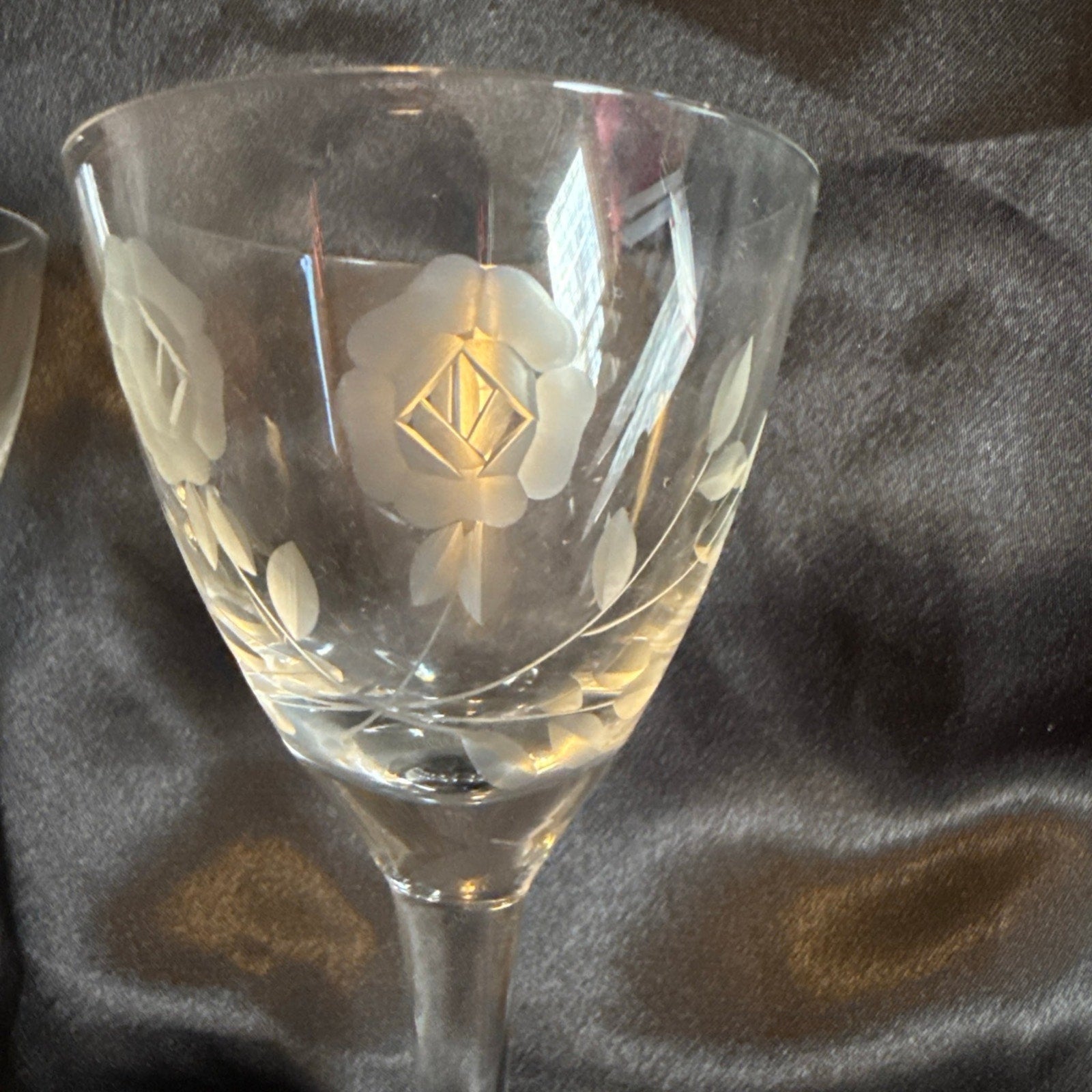 Vintage Toscany etched Crystal Sherry Cordial Aperitif Glasses 2 Frosted Rose