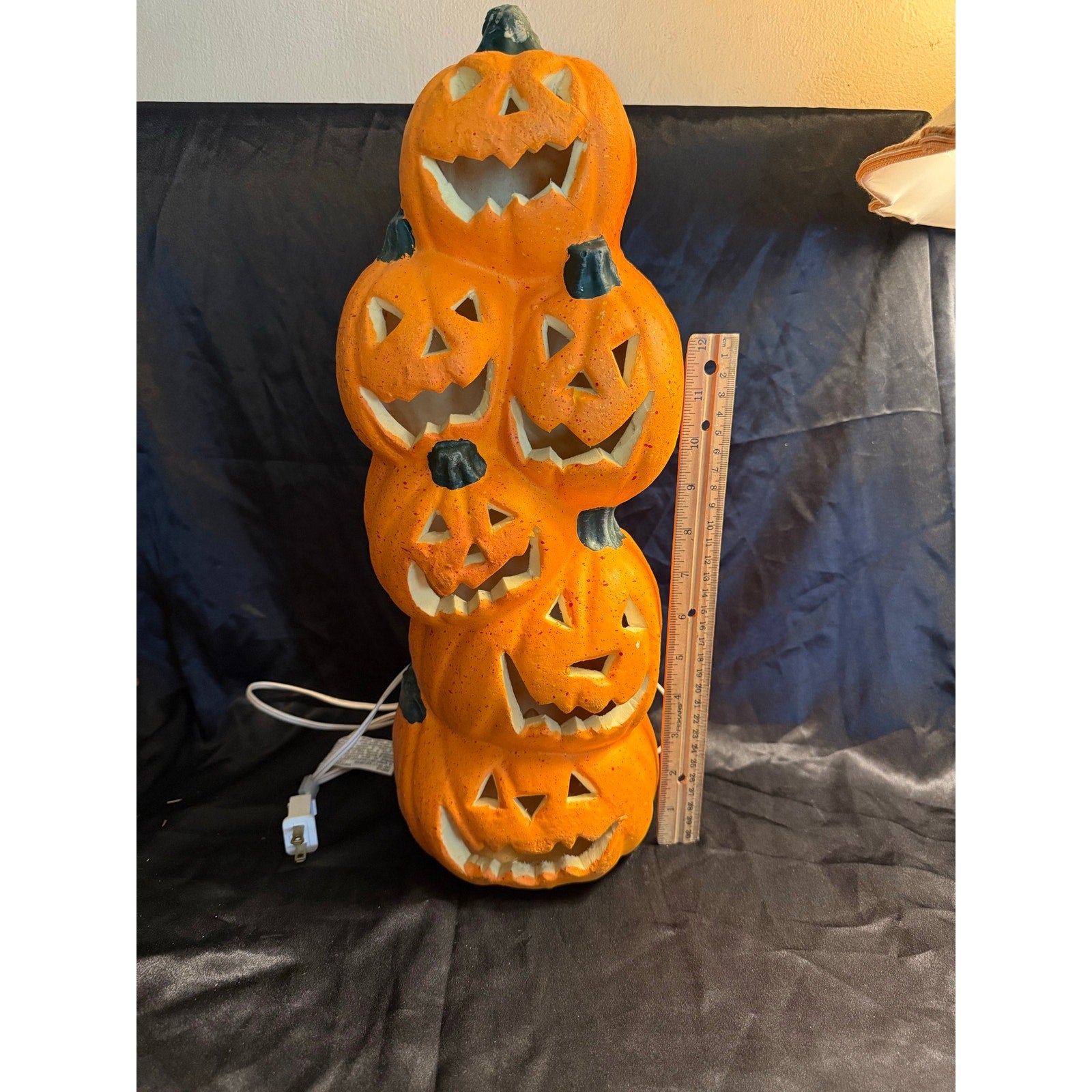 Vintage 1993 Lighted Foam Mold Stacked pumpkins Jack-O-Lanterns 18" Halloween Fall Decor