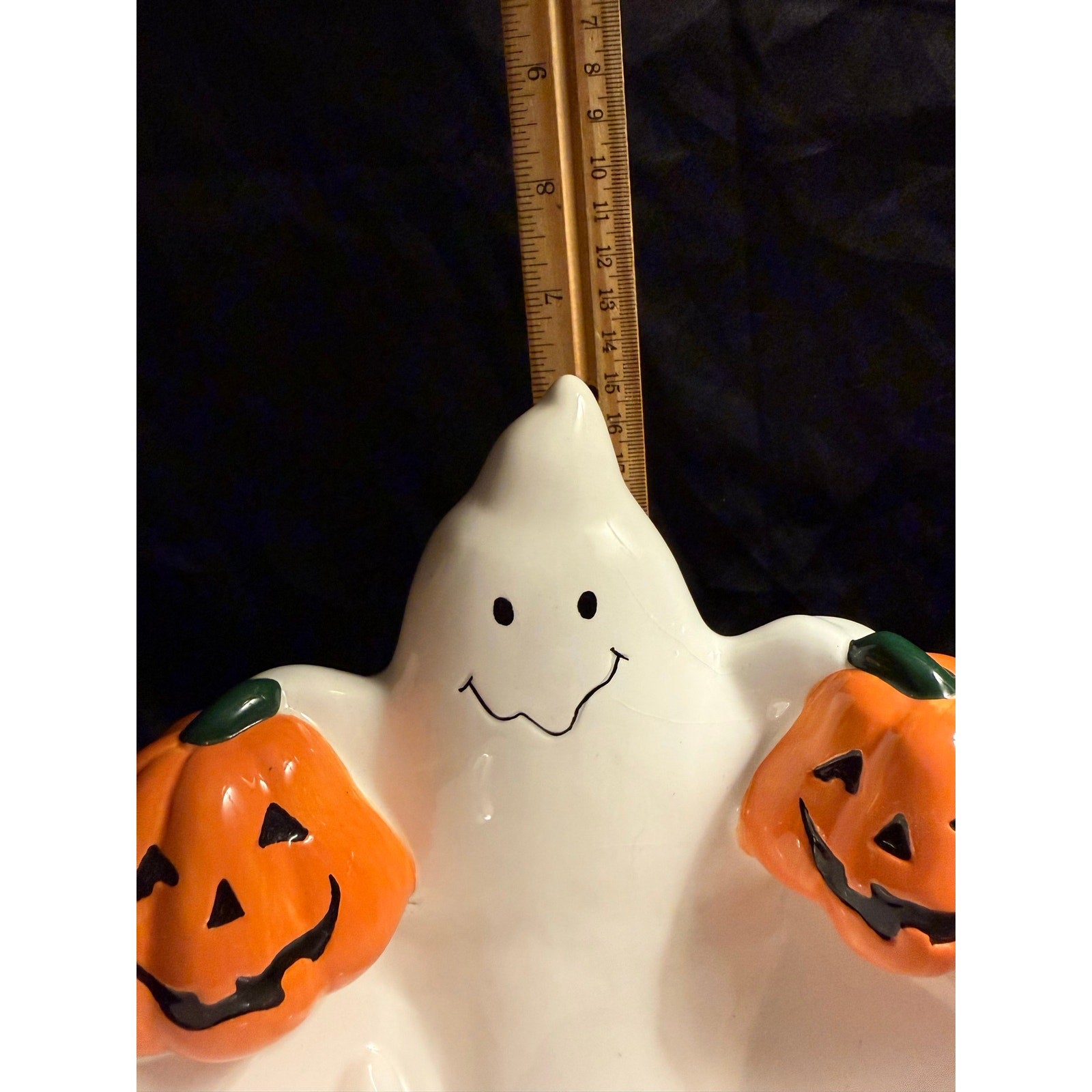 Vintage 90’s ceramic Halloween ghosts pumpkins candy bowl 6”x7”