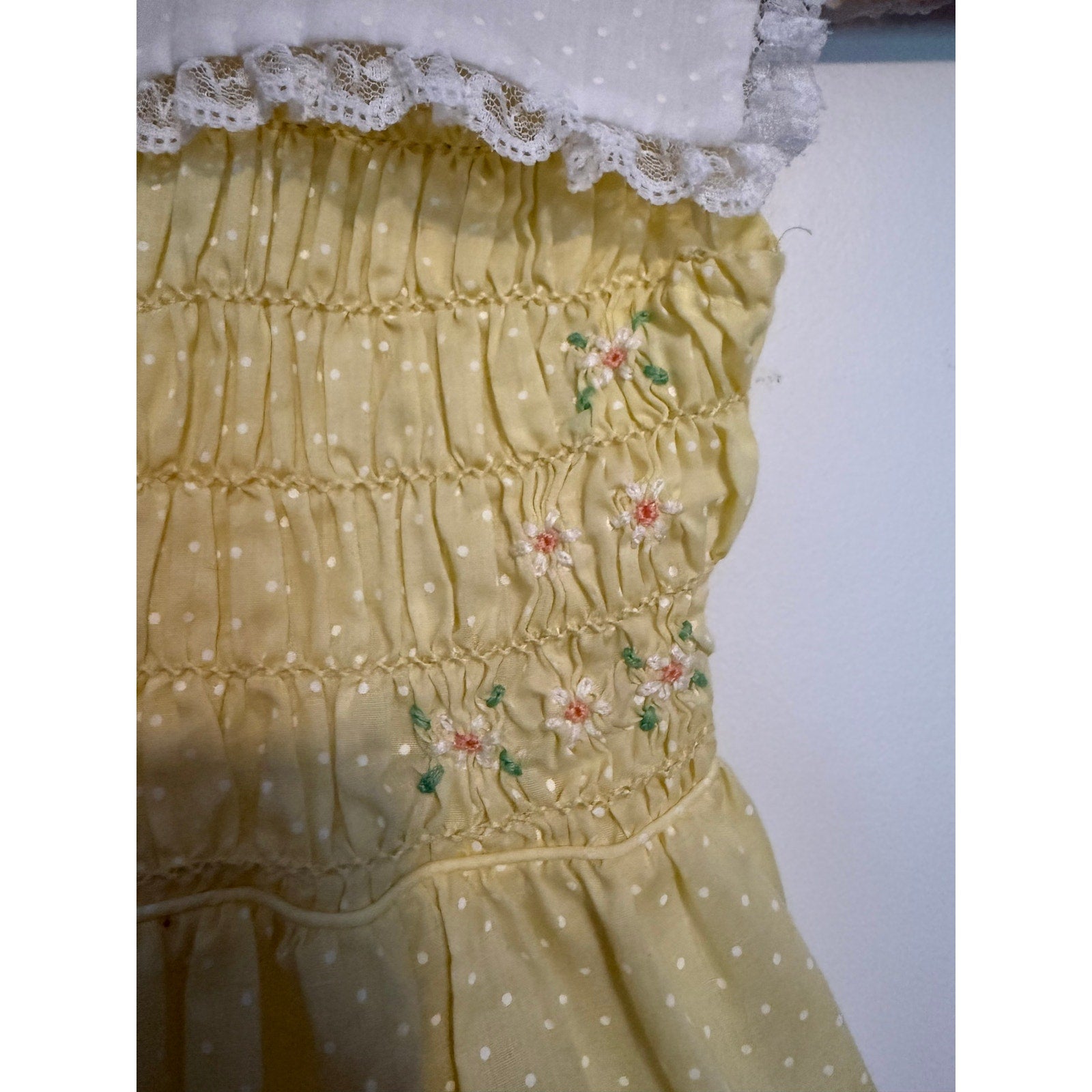 Vintage 1982 Shirred girls sun dress embroidered flowers lace trim collar no tags
