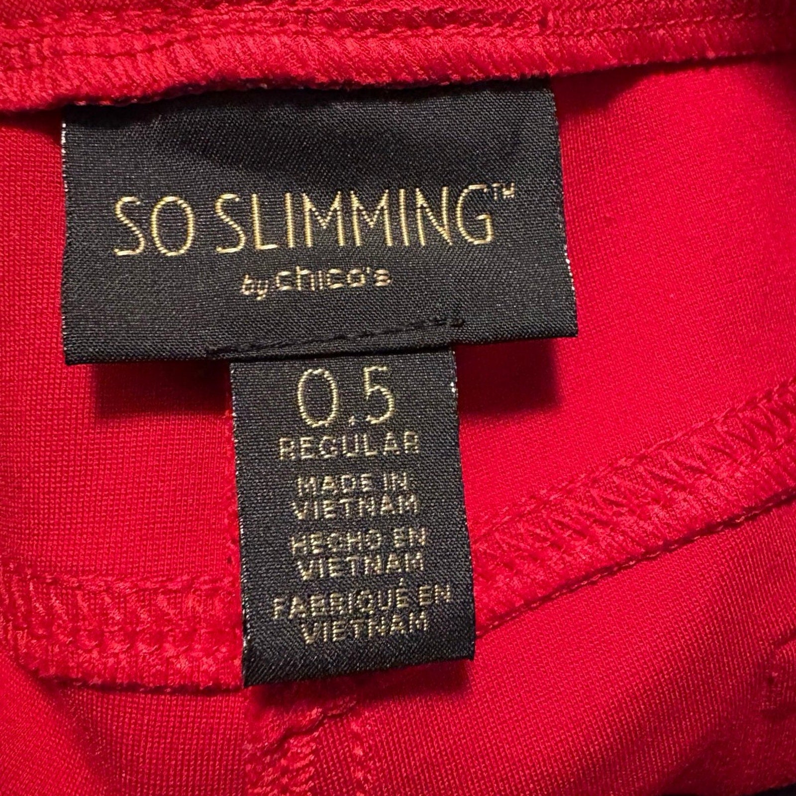 Chico’s So slimming Ankle Pant Red Sz 6