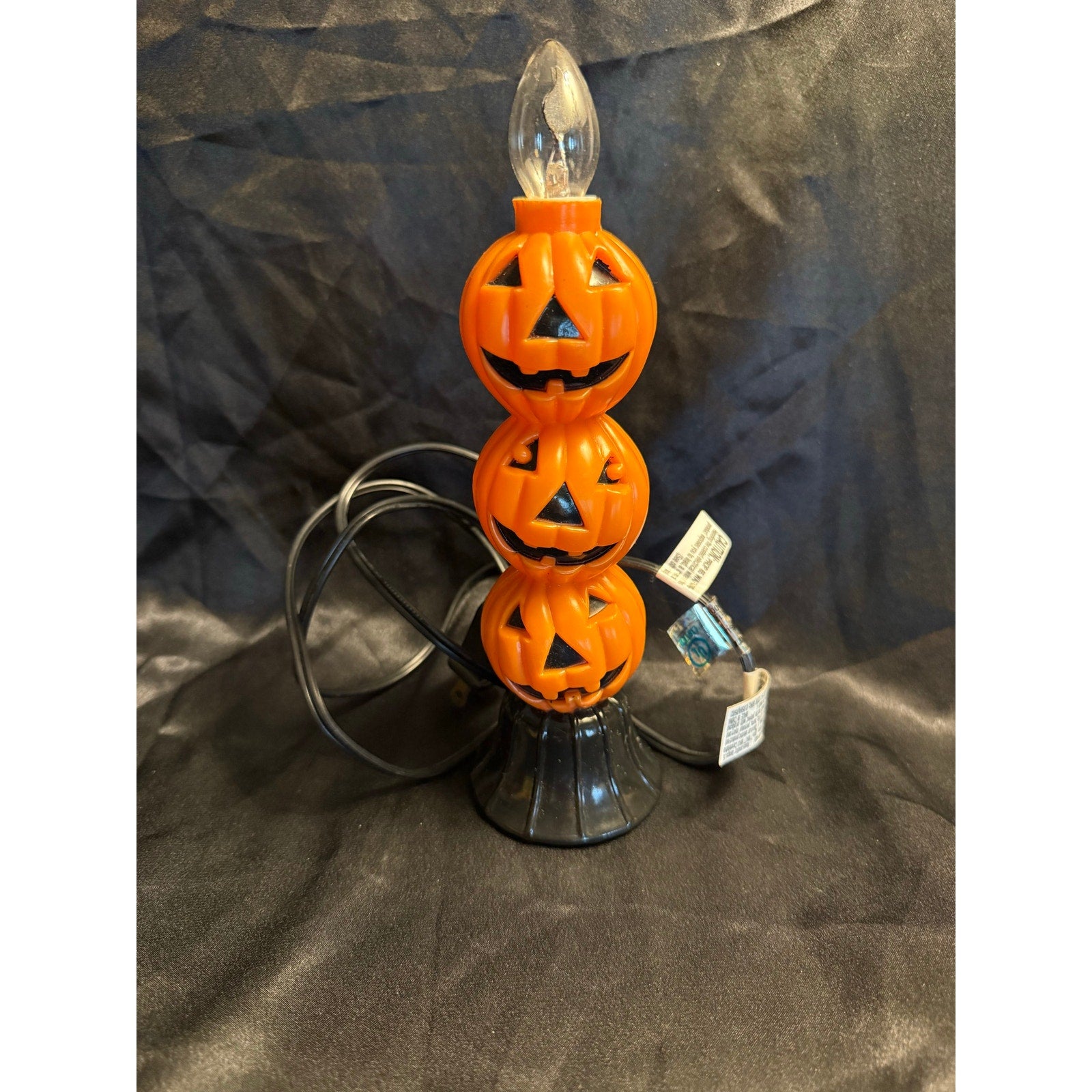 Vintage 1993 Halloween Plastic Jack-O-Lantern Stacked Pumpkin flickering Light Table Decor 7”