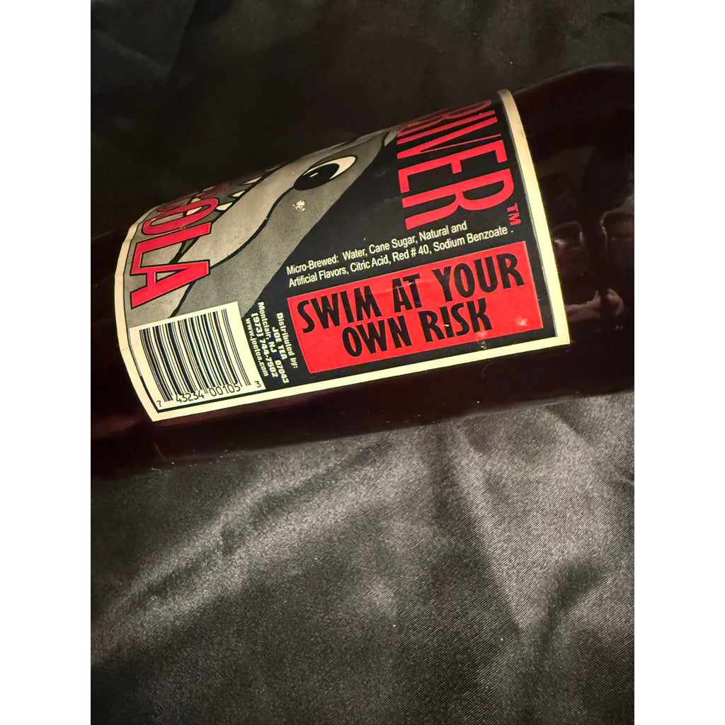 Vintage 90’s Joe Tea NJ Shark River Red Cola