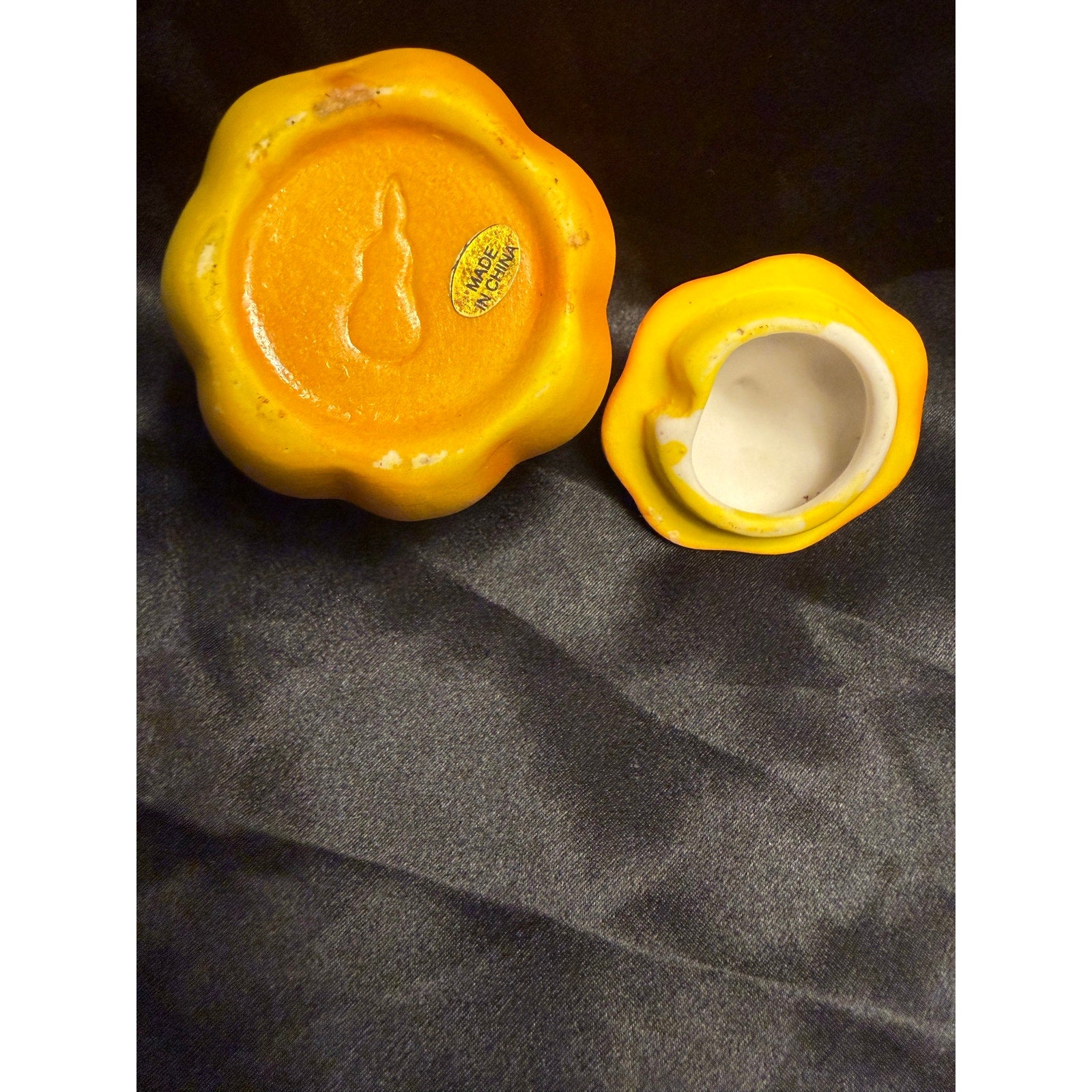 Vintage 80’s porcelain pumpkin jack-o-lantern trinket box