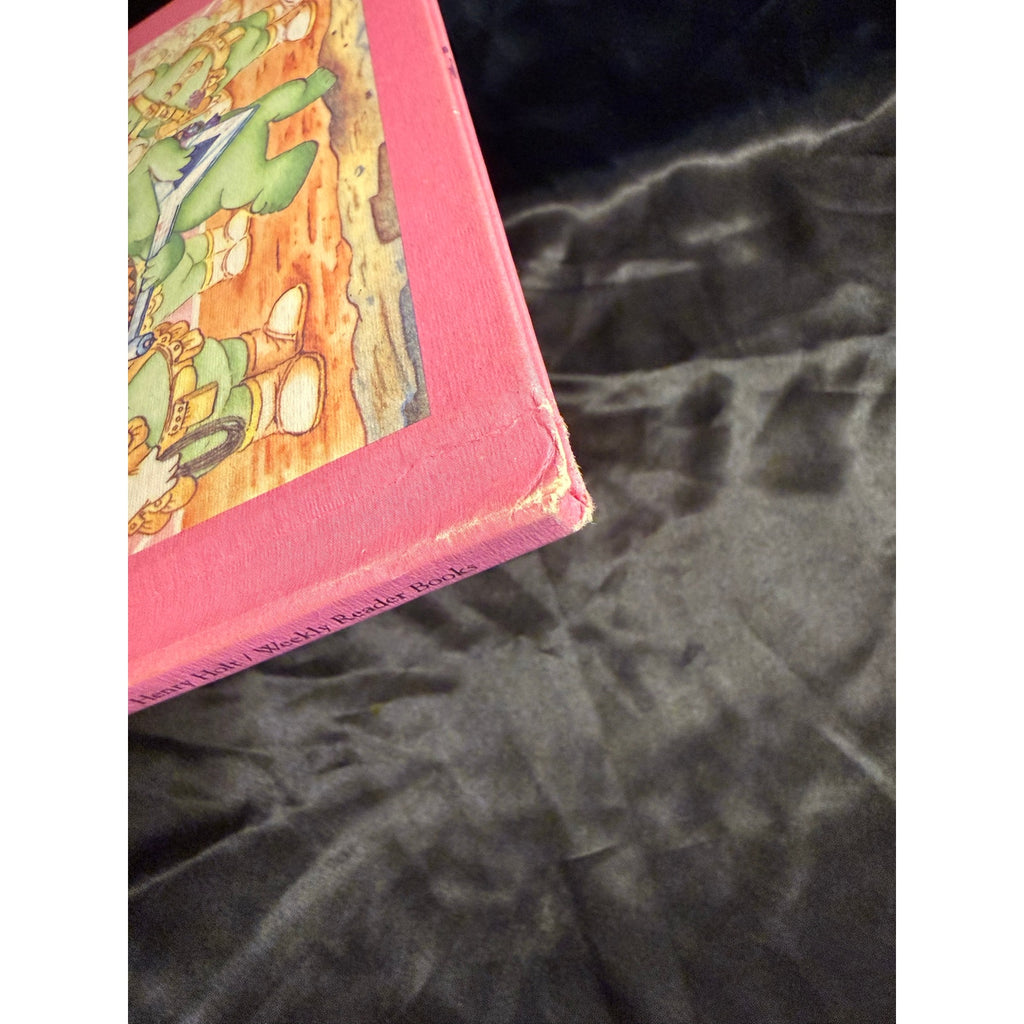 Vintage 80’s book Fraggle Rock The Legend of the Doozer Who Didn't Hardcover Jim Henson
