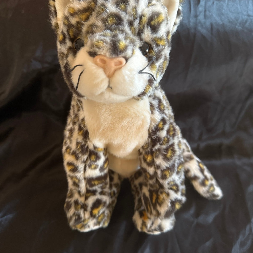 Vintage 2000 TY Large 12” Sneaky the Leopard